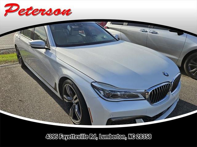 2016 BMW 750i 750i