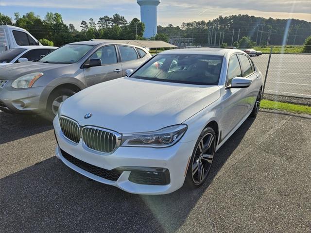 2016 BMW 750i 750i