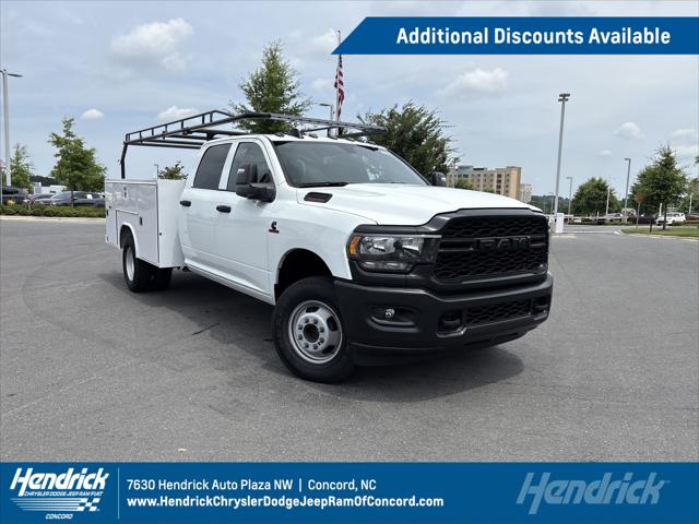 2024 RAM Ram 3500 Chassis Cab RAM 3500 TRADESMAN CREW CAB CHASSIS 4X4 60 CA