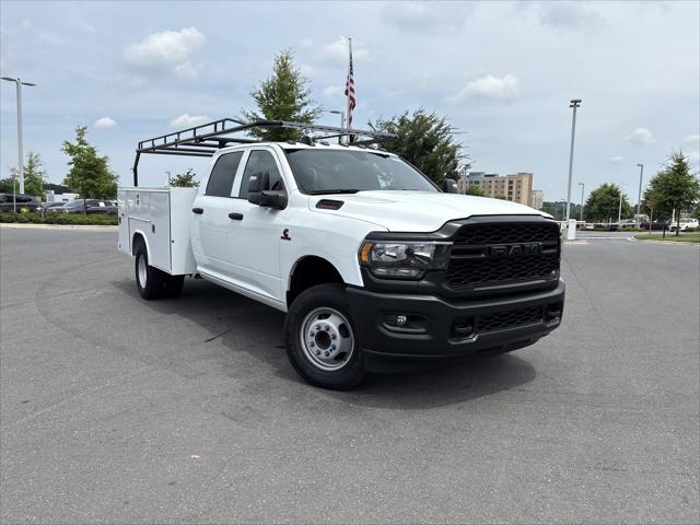 2024 RAM Ram 3500 Chassis Cab RAM 3500 TRADESMAN CREW CAB CHASSIS 4X4 60 CA