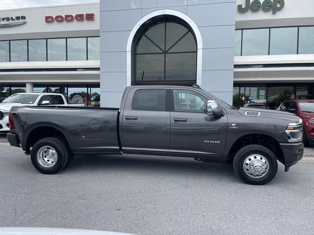2025 RAM Ram 3500 RAM 3500 LARAMIE CREW CAB 4X4 8 BOX