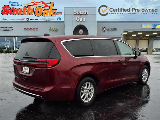 2023 Chrysler Pacifica Touring L