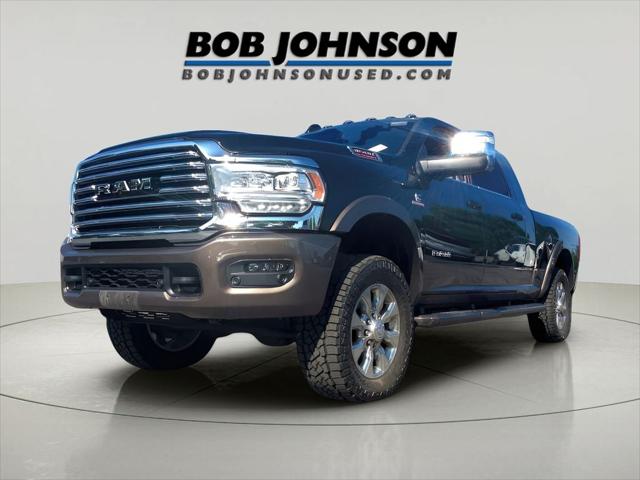 2024 RAM 3500 Limited Longhorn Mega Cab 4x4 64 Box
