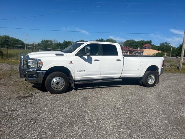 2020 RAM 3500 Laramie Crew Cab 4x4 8 Box