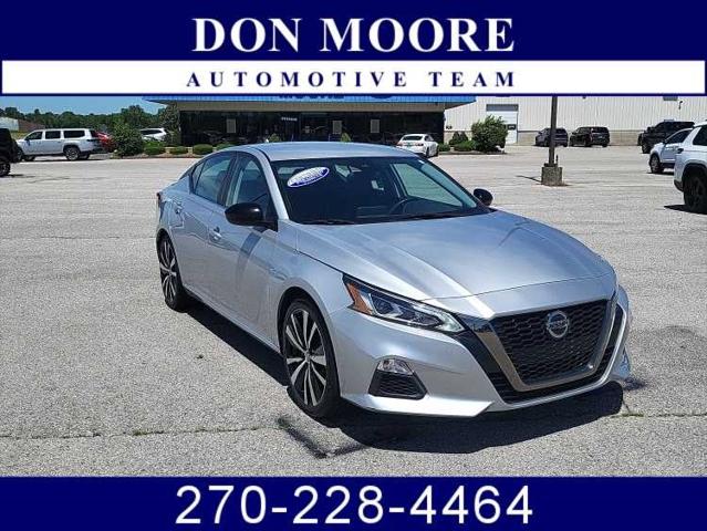 2022 Nissan Altima SR FWD