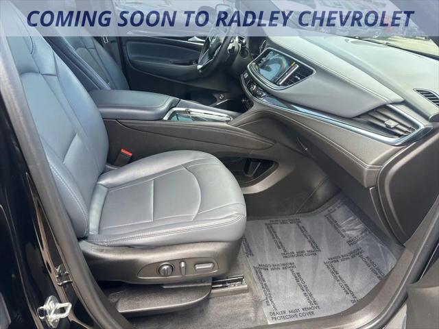 2022 Buick Enclave AWD Essence
