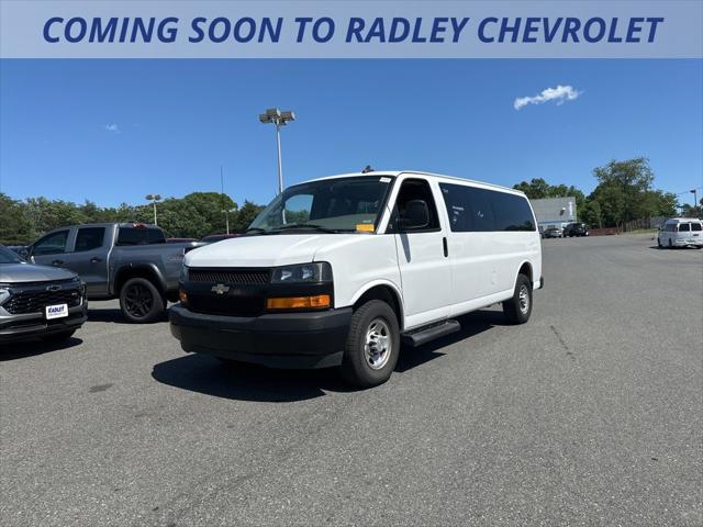 2022 Chevrolet Express Passenger RWD 3500 Extended Wheelbase LS for sale in Fredericksburg, VA