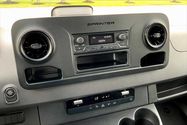 2025 Mercedes-Benz Sprinter 2500 Standard Roof 4-Cyl Diesel HO