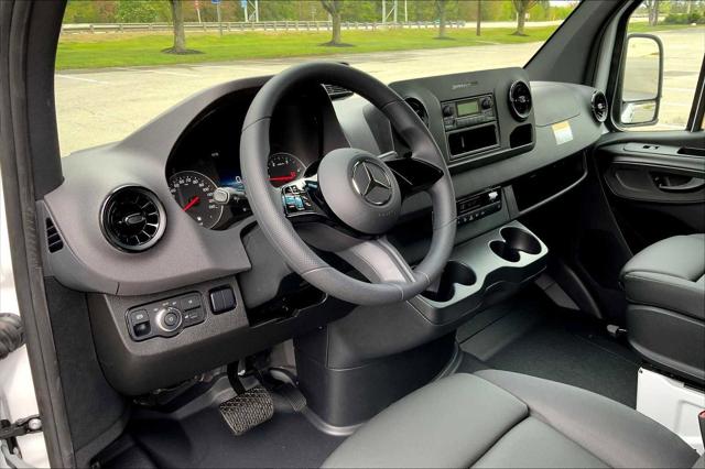 2025 Mercedes-Benz Sprinter 2500 Standard Roof 4-Cyl Diesel HO