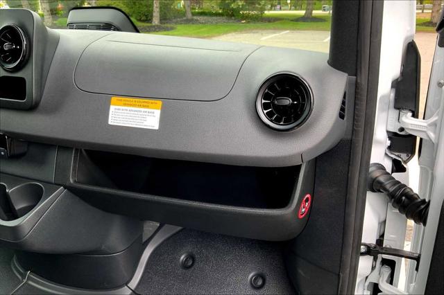 2025 Mercedes-Benz Sprinter 2500 Standard Roof 4-Cyl Diesel HO