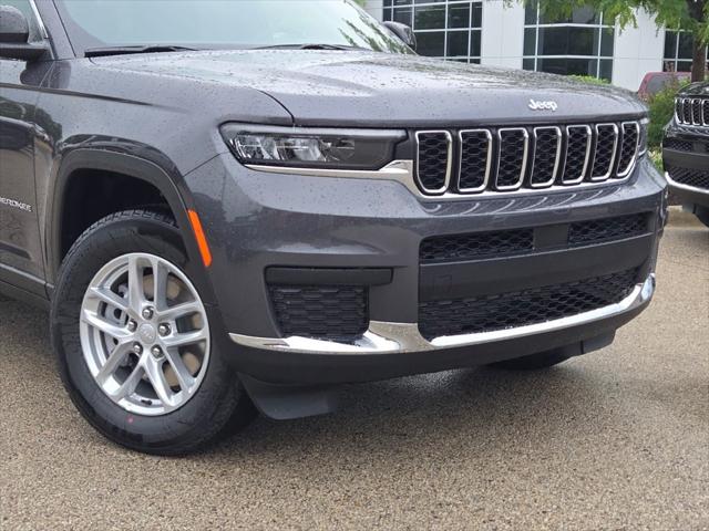2025 Jeep Grand Cherokee GRAND CHEROKEE L LAREDO X 4X4