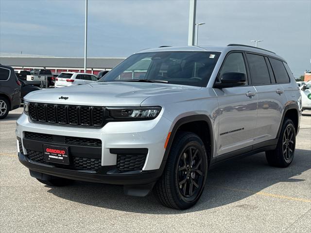 2025 Jeep Grand Cherokee GRAND CHEROKEE L ALTITUDE X 4X4