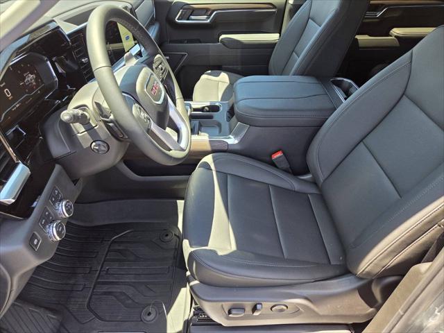 2025 GMC Sierra 1500 4WD Crew Cab Short Box SLT