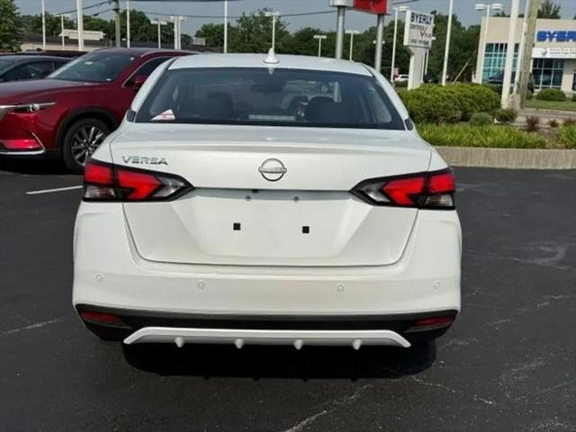 2025 Nissan Versa 1.6 SV