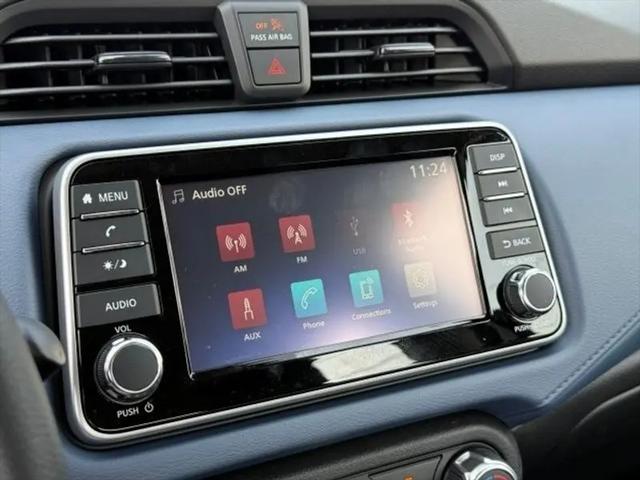 2025 Nissan Versa 1.6 SV