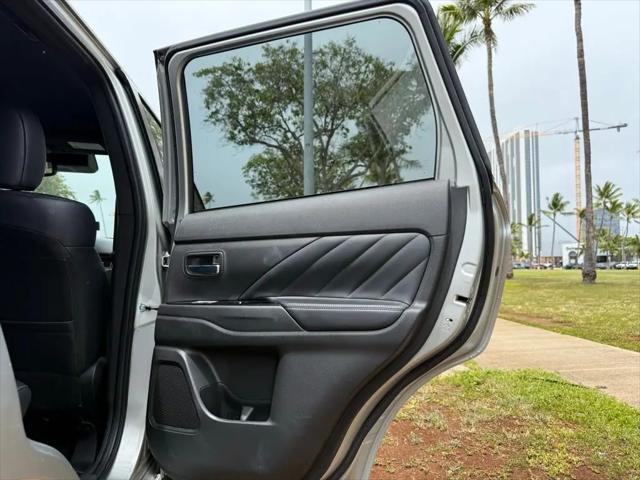 2022 Mitsubishi Outlander PHEV SEL S-AWC