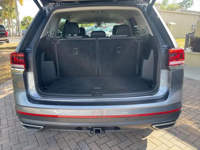 2025 Volkswagen Atlas 2.0T SE w/Technology