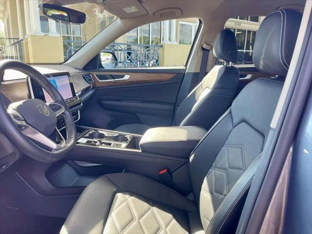 2025 Volkswagen Atlas 2.0T SE w/Technology