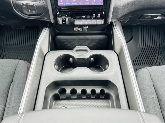 2025 Ram 2500 Big Horn Crew Cab 4x4 64 Box