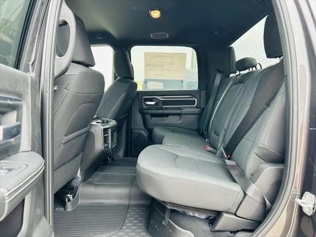 2025 Ram 2500 Big Horn Crew Cab 4x4 64 Box