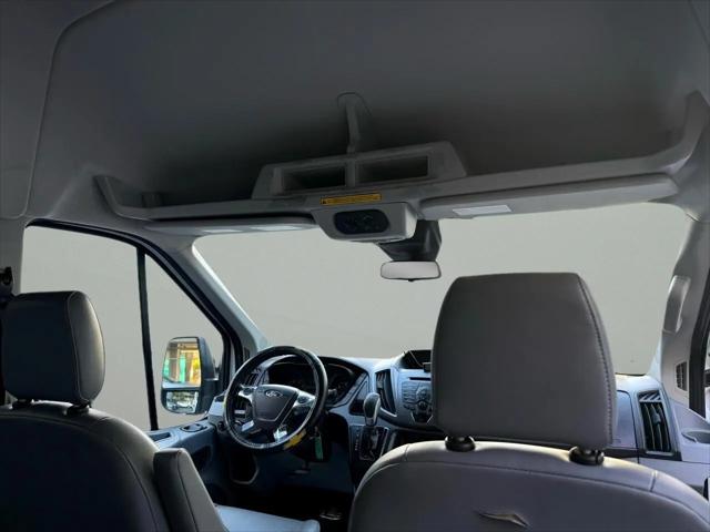 2016 Ford Transit XLT