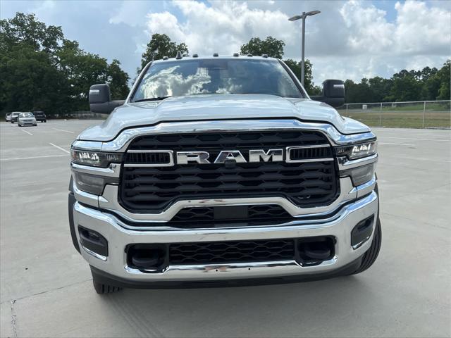 2025 RAM Ram 5500 Chassis Cab RAM 5500 TRADESMAN CHASSIS CREW CAB 4X4 84 CA
