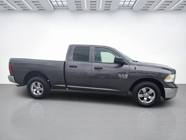 2024 RAM 1500 Classic SLT Quad Cab 4x2 64 Box
