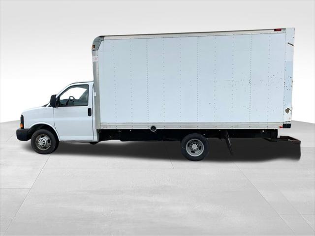 2014 Chevrolet Express Cutaway 3500 2014 Chevrolet Express Cutaway 3500