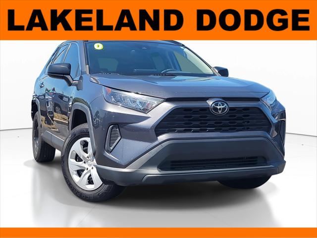 2020 Toyota RAV4 LE
