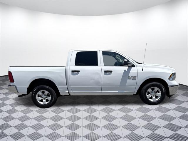 2023 RAM 1500 Classic SLT Crew Cab 4x4 57 Box