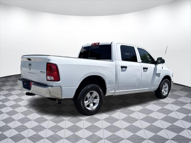 2023 RAM 1500 Classic SLT Crew Cab 4x4 57 Box