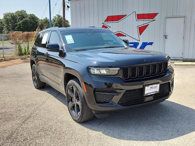 2023 Jeep Grand Cherokee Altitude 4x4