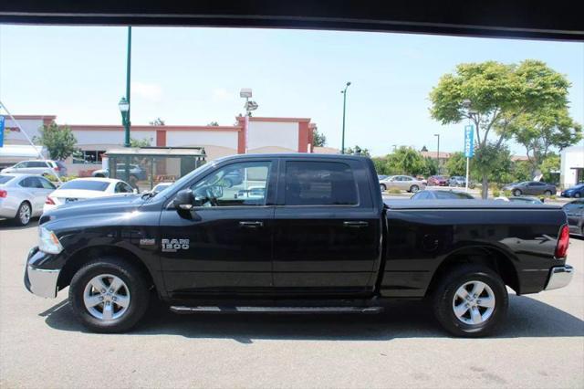 2019 Ram 1500 Classic SLT Crew Cab 4x4 6'4" Box