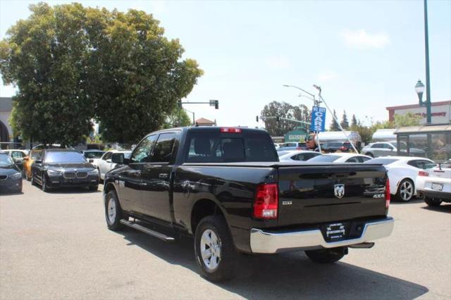 2019 Ram 1500 Classic SLT Crew Cab 4x4 6'4" Box