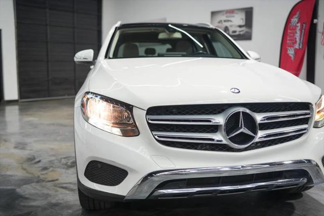 2016 Mercedes-Benz GLC 300