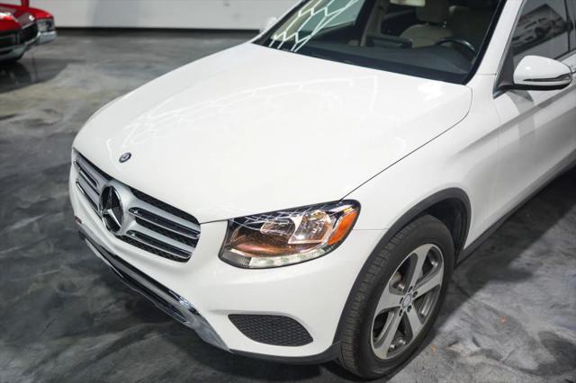 2016 Mercedes-Benz GLC 300