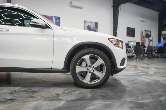 2016 Mercedes-Benz GLC 300
