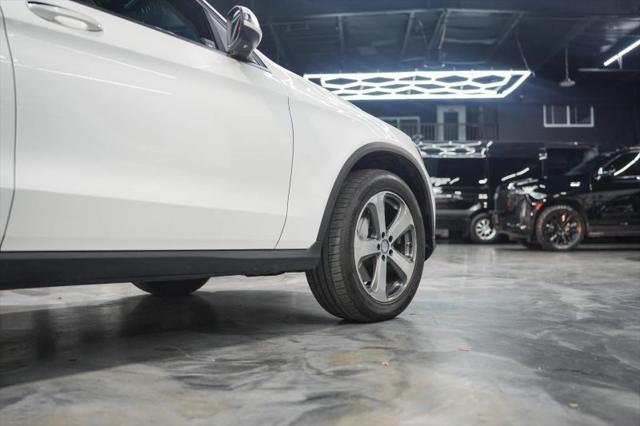 2016 Mercedes-Benz GLC 300