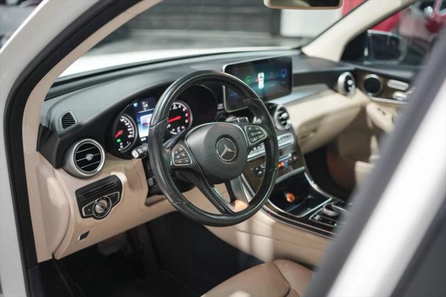 2016 Mercedes-Benz GLC 300