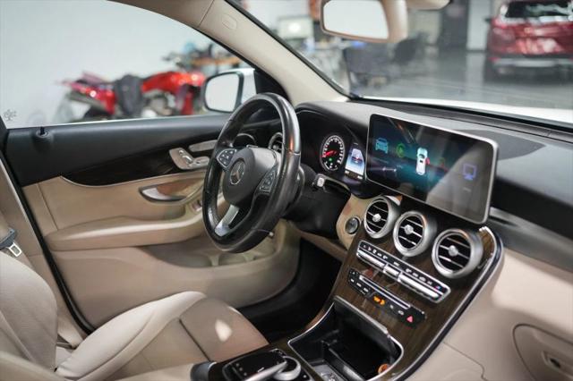 2016 Mercedes-Benz GLC 300