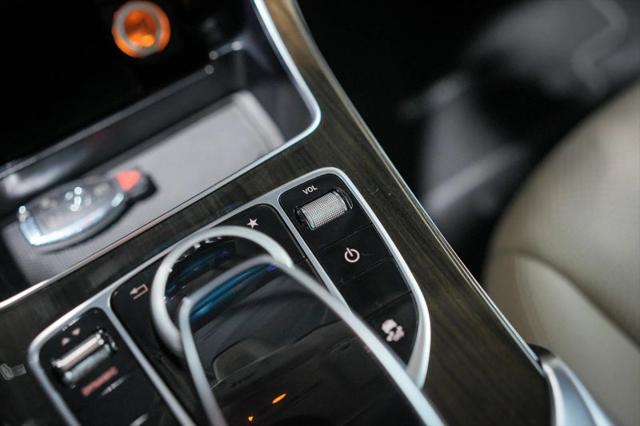 2016 Mercedes-Benz GLC 300