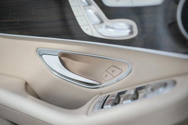 2016 Mercedes-Benz GLC 300