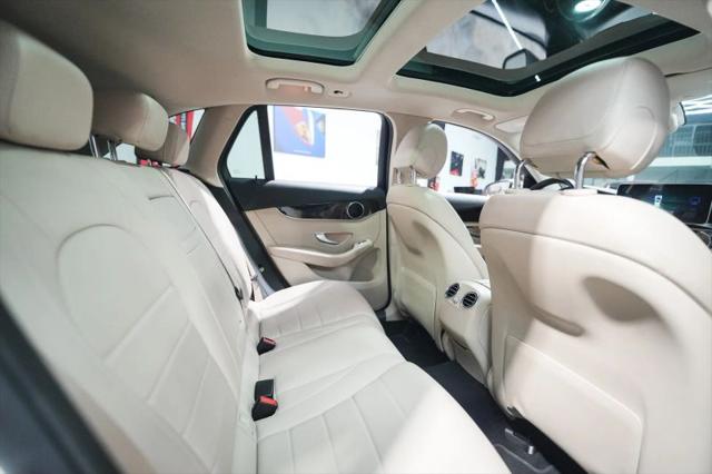 2016 Mercedes-Benz GLC 300