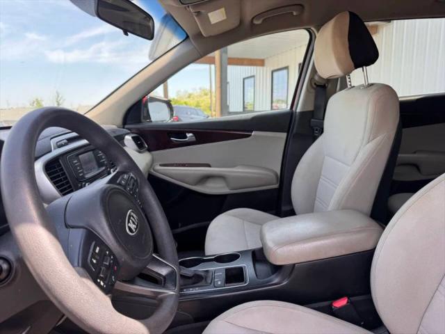 2016 Kia Sorento 2.4L LX