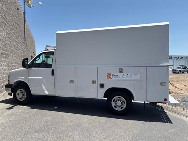 2025 Chevrolet Express Cutaway Work Van
