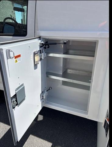 2025 Chevrolet Express Cutaway Work Van