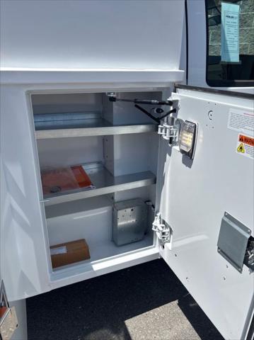 2025 Chevrolet Express Cutaway Work Van