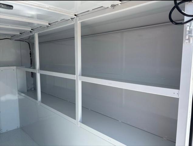 2025 Chevrolet Express Cutaway Work Van