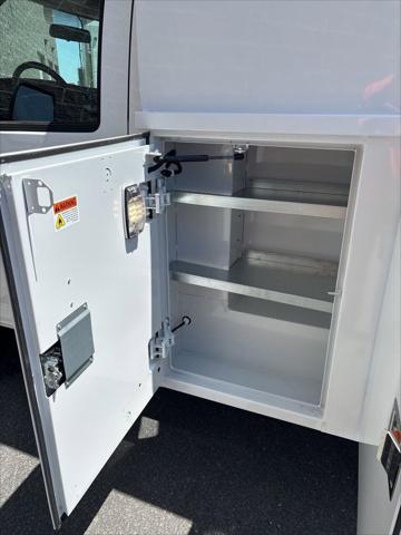 2025 Chevrolet Express Cutaway Work Van