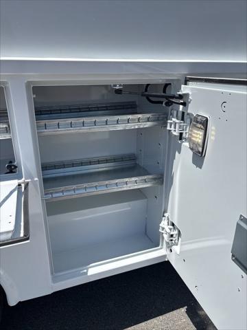 2025 Chevrolet Express Cutaway Work Van